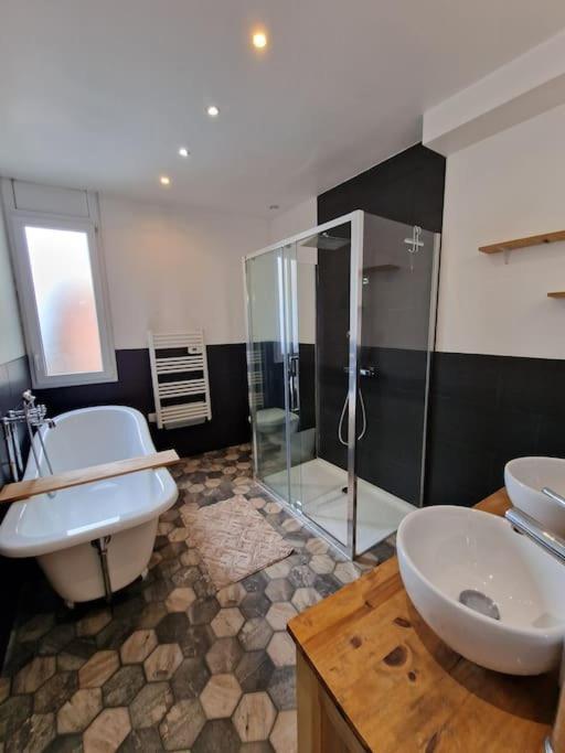 Magnifique Appartement - Driant Троа Екстериор снимка